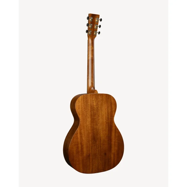 C.F. Martin Martins 000-17 (2025)